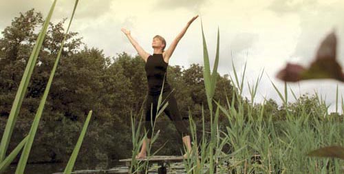 De 7 belangrijkste redenen om te starten met postnatale yoga